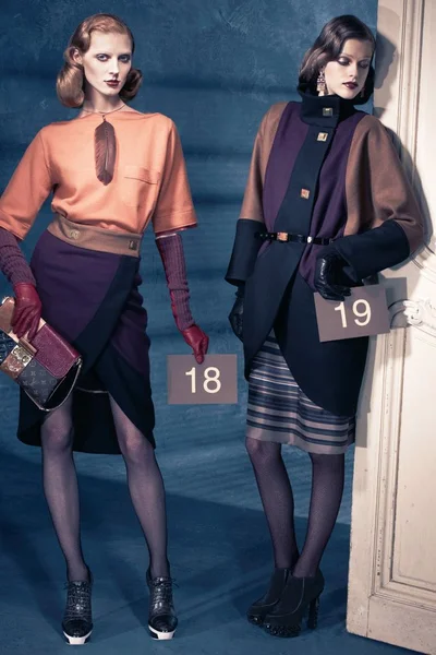 Look 13